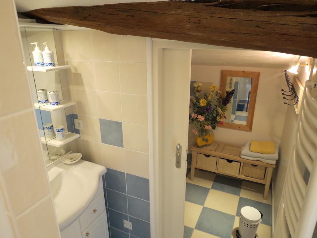 劳比诺斯住宿加早餐旅馆 Saint-Aubin-la-Plaine 客房 照片